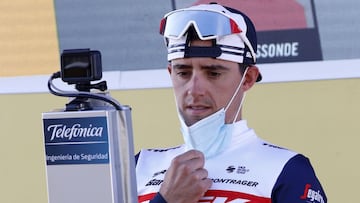 El ciclista del Trek-Segafredo Juan Pedro L&oacute;pez, durante el reconocimiento facial en la Vuelta a Espa&ntilde;a 2020.