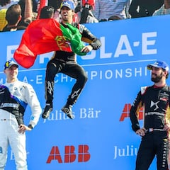 Da Costa lo quiere todo para él: victoria y liderato 'eléctrico'