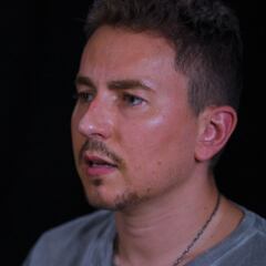 Jorge Lorenzo: "Cada caída con lesión importante se va añadiendo a tu mochila mental"