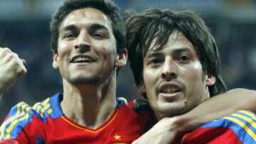 <b>DIFERENTES.</b> De la asociación entre Navas y Silva nació el gol de España.