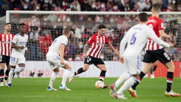 Vencedor gobernó la zona ancha del Athletic.