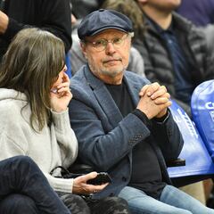 Qué fue de Billy Crystal, el eterno presentador de los Premios Oscar