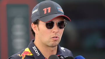 ‘Checo’ Pérez arremete contra la FIA: “Los comisarios son una broma”