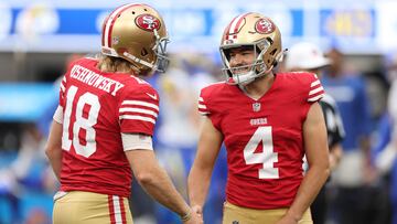 INGLEWOOD, CALIFORNIA - SEPTEMBER 17: Jake Moody #4 and Mitch Wishnowsky #18 of the San Francisco 49ers celebrate a field goal during the fourth quarter against the Los Angeles Rams at SoFi Stadium on September 17, 2023 in Inglewood, California.   Harry How/Getty Images/AFP (Photo by Harry How / GETTY IMAGES NORTH AMERICA / Getty Images via AFP)