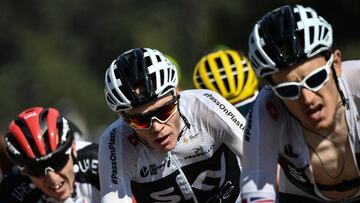 (From L) Ireland's Daniel Martin, Great Britain's Christopher Froome, and Great Britain's Geraint Thomas ride in a counter attack group during the last ascend of the eleventh stage of the 105th edition of the Tour de France cycling race bet