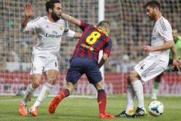 3-4. Jugada del penalti a Iniesta de Carvajal y Xabi alonso.