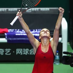 Simona Halep avisa y frena la racha de 11 victorias de Garcia