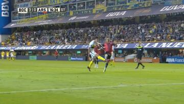 La volea impecable de Maroni para sentenciar a Arsenal