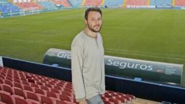 <b>EL PERIODISTA AMERICANO. </b>Jake Appleman estuvo ayer en el entrenamiento del Levante en Buñol y por la tarde en el Ciutat.