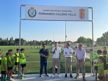 Fernando Calero inaugura el campo de fútbol de Boecillo