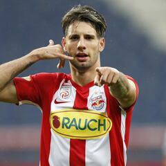 Szoboszlai empieza con mal pie