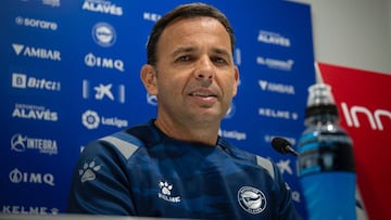 Javi Calleja: "Tenemos que ser intensos, rocosos, fuertes y agresivos"
