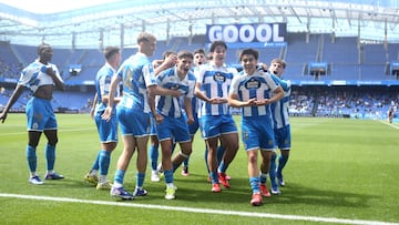 El Fabril goleó 3-0 al UD Ourense y es virtualmente equipo de Primera RFEF.