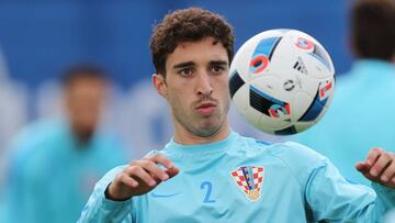 Atlético Madrid confirm signing of full-back Sime Vrsaljko