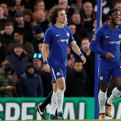 Oficial: Batshuayi jugará en el Valencia esta temporada