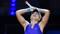 22 April 2022, Baden-Wuerttemberg, Stuttgart: Spanish tennis player Paula Badosa celebrates defeating Tunisia&#039;s Ons Jabeur in their women&#039;s singles quarter-final match at the Porsche Tennis Grand Prix 2022. Photo: Tom Weller/dpa
 22/04/2022 ONLY FOR USE IN SPAIN