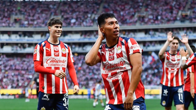 Chivas viaja a San Luis con sus 8 seleccionados nacionales
