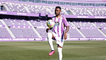 03/02/23 REAL VALLADOLID 
PRESENTACION NUEVO JUGADOR FICHAJE
SELIM AMALLAH MARTIN HONGLA