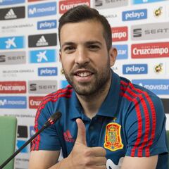 Alba: "Esperad un poquito para darnos palos, no empecéis ya"