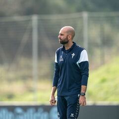 Oficial: Giráldez renueva hasta 2027