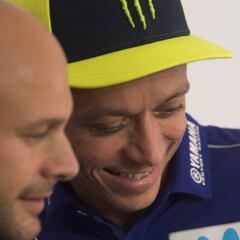 Rossi: "Márquez se ha fijado mucho en lo que he hecho yo"