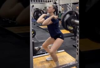 Fue figura chilena en Santiago 2023 y revoluciona las redes con su rutina en el gimnasio