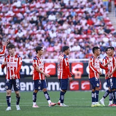 Chivas tendría sensible baja a partir del Clásico Nacional