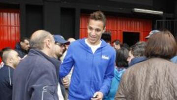 Rodrigo, de paisano en Mestalla.