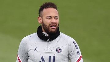 Paris St Germain&#039;s Neymar during training.