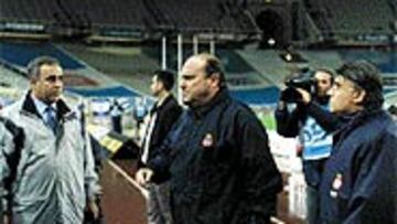 <B>SE VE FUERA</B>. Flores tiene muy difícil seguir en el Espanyol y puede fichar por el Zaragoza.