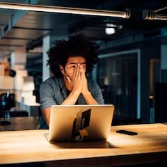 Qué es el ‘quiet quitting’ y por qué la renuncia silenciosa en el trabajo es tendencia en EEUU