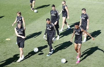 El Real Madrid se entrena antes del estreno en Vigo