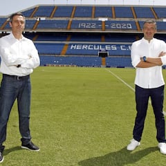 Carmelo cambia la política de fichajes y firma por objetivos