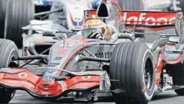 <b>COMPETICIÓN ADULTERADA. </b>Hamilton ocupó en Hungría un primer puesto en la parrilla que no se ganó en la calificación. Alonso ha sido el gran perjudicado.