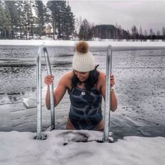 Bárbara Hernández logró cruzar nadando el Canal Beagle en Tierra del Fuego