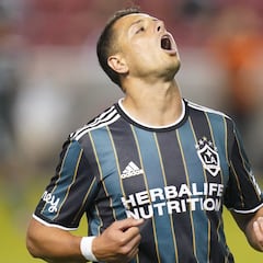 El logro de Carlos Vela en 2019 que buscará emular Chicharito en MLS