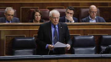 El Gobierno dice que se aplican los pactos de Tarragona sobre Kosovo y su postura no var¨ªa