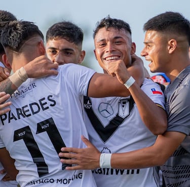 Pasó por Tercera y Segunda y con 21 años se hizo conocido en la B: “Hay que luchar siempre”