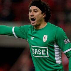 Ochoa cumplió 200 juegos en Europa