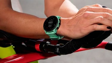 El nuevo reloj inteligente de Garmin que está hecho para triatletas