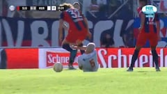 Polémica expulsión de Coloccini en el clásico