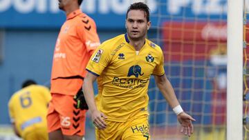 24/05/16  PARTIDO SEGUNDA DIVISION 
 ALCORCON - TENERIFE 
 PRIMER GOL DAVID RODRIGUEZ 1-0