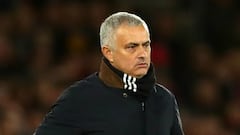 José Mourinho refuses to provide United's team news to club TV channel MUTV