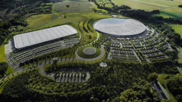 McLaren Technology Centre.