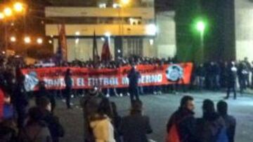 Los Indar Gorri se quedan fuera de El Sadar como protesta