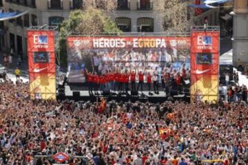 La celebración de la Selección tras el oro en el Eurobasket