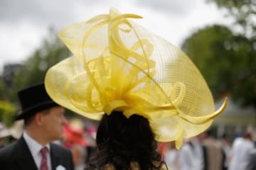 Sombreros imposibles y mucho glamour en Ascot