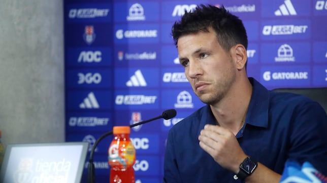 Tensión en la búsqueda del DT para la U: un candidato vuelve a hablar y Manuel Mayo le ‘responde’ duramente