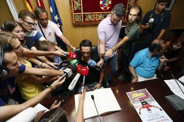 El municipio madrileño rindió un emotivo homenaje a su Hijo Predilecto por toda su exitosa carrera profesional.