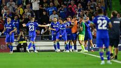 Los jugadores del Getafe celebran el gol de Munir frente al Athletic.